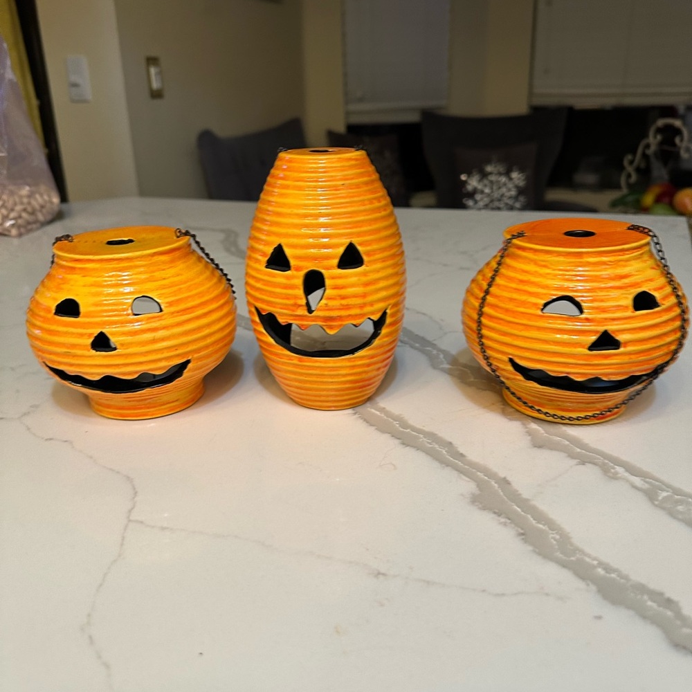 Festive Orange Jack-O'-Lantern Trio